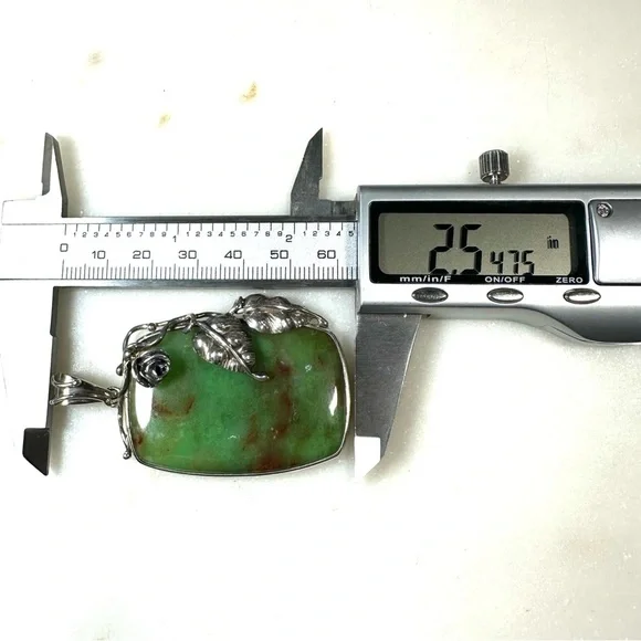 Artisan Green Jasper Sterling Silver Pendant with Hand-forged Rose and Leaves - Picture 7 of 15
